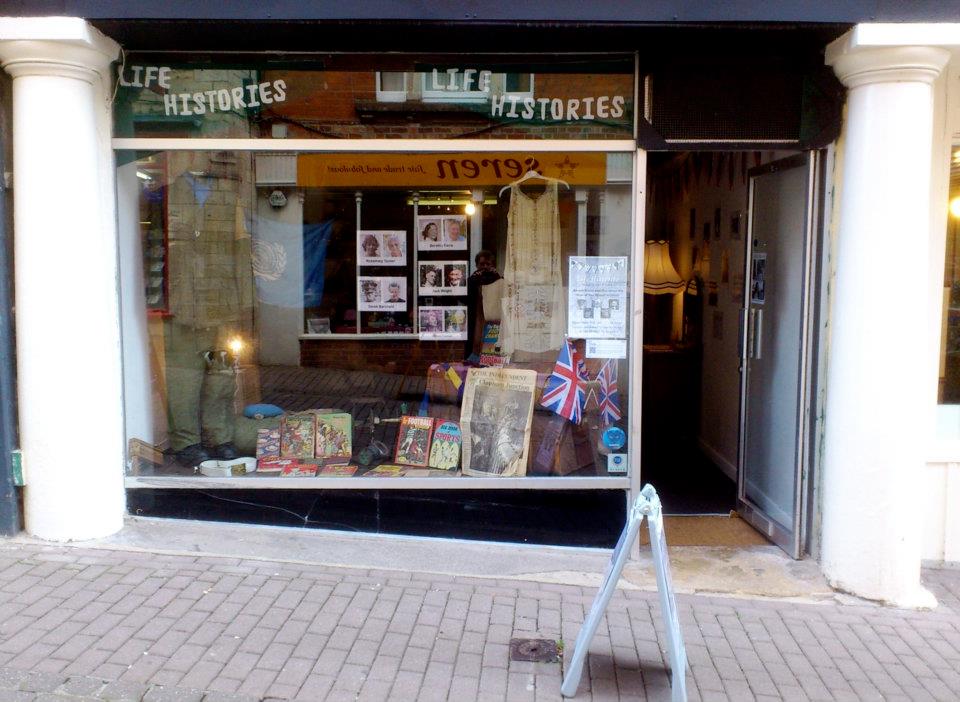 Life histories stroud 21 oct 11